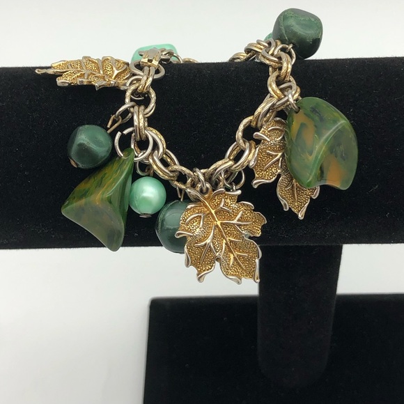 Bakelite Beaded Bracelet - Picture 1 of 12